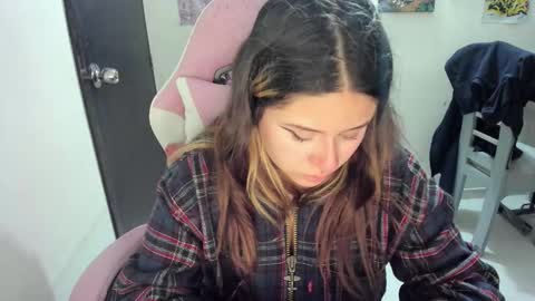 Snapshot of venussx_x chatting on 11, 11, 2025 Venus MY BDAY 29 SEPT online show from 11, 11, 2025