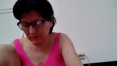 Snapshot of vera_elle chatting on 13, 5, 2026 Vera online show from 13, 5, 2026