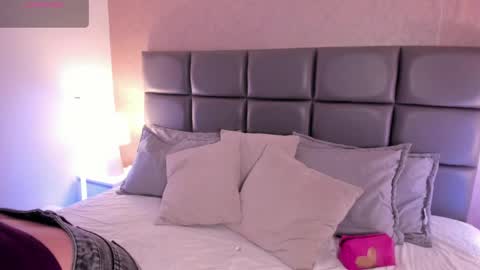 Snapshot of vera_price_ chatting on 21, 5, 2026 Vera online show from 21, 5, 2026