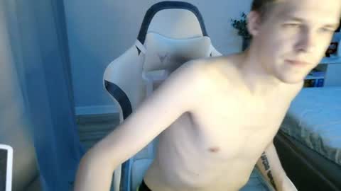 Snapshot of veritas_in_vine chatting on 23, 7, 2026 Veritas online show from 23, 7, 2026