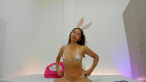Veronica online show from 30, 4, 2026