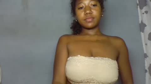 Snapshot of verolla31 chatting on 26, 2, 2025 verolla31 online show from 26, 2, 2025