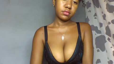 Snapshot of verolla31 chatting on 27, 2, 2025 verolla31 online show from 27, 2, 2025