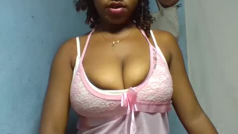 Snapshot of verolla31 chatting on 9, 3, 2025 verolla31 online show from 9, 3, 2025