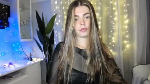 Lolitalolz online show from 29, 12, 2024