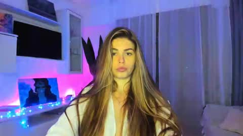 Lolitalolz online show from 13, 1, 2025