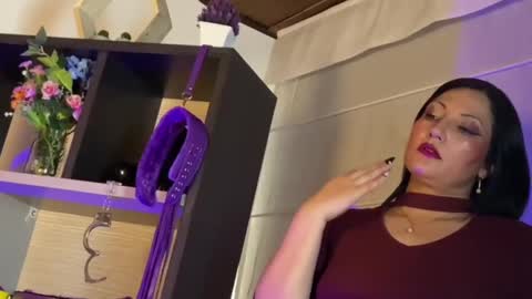 Vero Milf online show from 27, 2, 2025