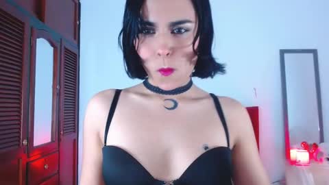 veronica_luar online show from 12, 11, 2025
