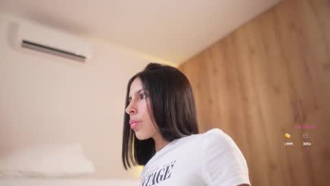 Snapshot of veronica_mendez1 chatting on 18, 1, 2026 Veronica online show from 18, 1, 2026