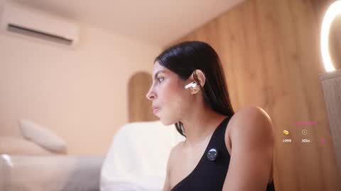 Snapshot of veronica_mendez1 chatting on 12, 2, 2026 Veronica online show from 12, 2, 2026