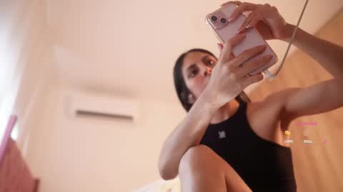 Snapshot of veronica_mendez1 chatting on 24, 2, 2026 Veronica online show from 24, 2, 2026