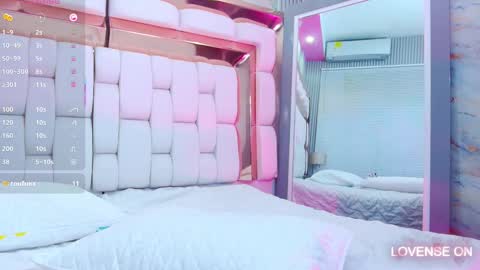 Snapshot of veronica_roose chatting on 12, 2, 2025 Veronica online show from 12, 2, 2025