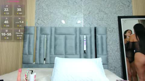 Snapshot of veronica_roose chatting on 18, 10, 2025 Veronica online show from 18, 10, 2025