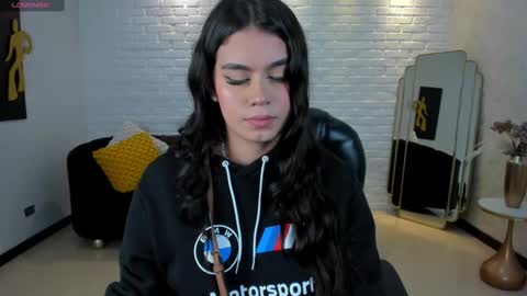 Vero online show from 11, 2, 2025