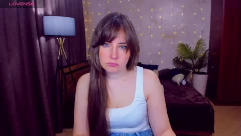 Snapshot of veronicafreman chatting on 10, 5, 2026 Veronica online show from 10, 5, 2026