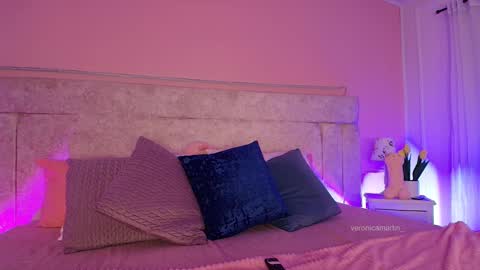 Vero  online show from 22, 2, 2025