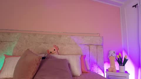 Vero  online show from 11, 3, 2025