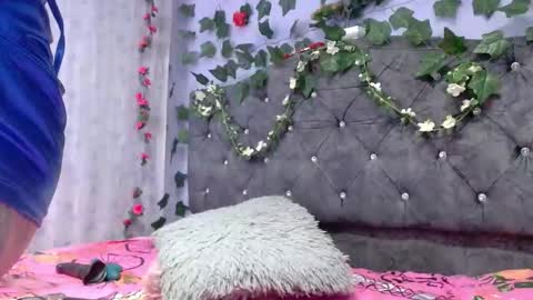 Snapshot of veronicaqueen2 chatting on 23, 9, 2025 veronicaqueen2 online show from 23, 9, 2025