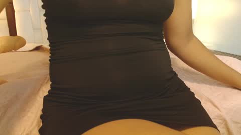 Veronica Robles online show from 30, 12, 2024