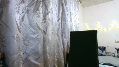 veronika_xi online show from 24, 11, 2025