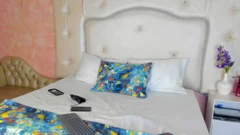 Snapshot of veronikabloom_ chatting on 21, 7, 2026 Veronika online show from 21, 7, 2026