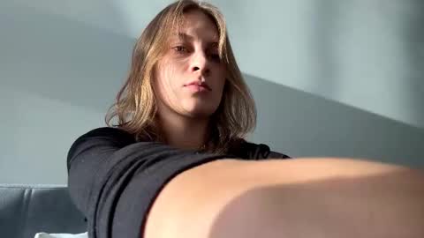 Kelly online show from 7, 3, 2026