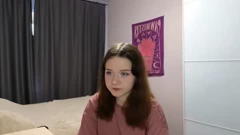 Snapshot of veroniquecabarcas chatting on 23, 6, 2026 Anna online show from 23, 6, 2026