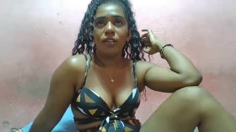 Snapshot of verronique1511 chatting on 1, 2, 2025 verronique1511 online show from 1, 2, 2025