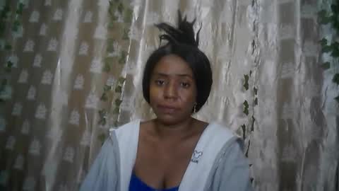 Snapshot of verronique1511 chatting on 23, 5, 2026 verronique1511 online show from 23, 5, 2026