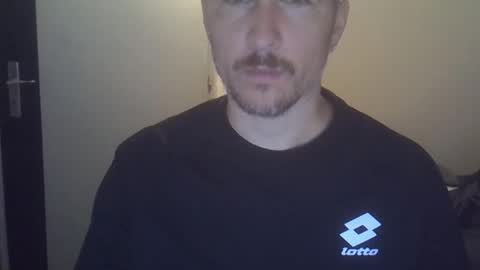 Snapshot of veryhotpervert chatting on 22, 12, 2025 veryhotpervert online show from 22, 12, 2025