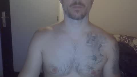 Snapshot of veryhotpervert chatting on 8, 1, 2026 veryhotpervert online show from 8, 1, 2026
