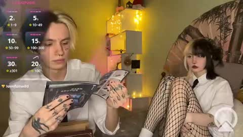 veryraretwins online show from 6, 1, 2025