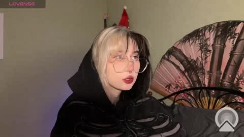 veryraretwins online show from 19, 1, 2025