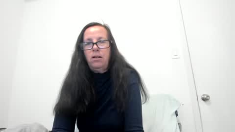 Snapshot of verysassypeachgoddess chatting on 15, 6, 2026 verysassypeachgoddess online show from 15, 6, 2026