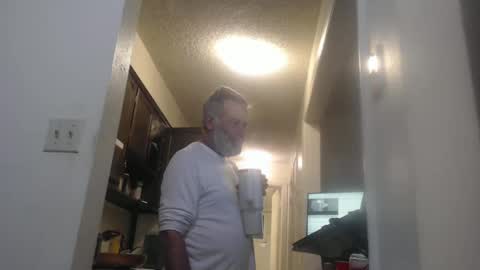 hairy man online show from 4, 1, 2025