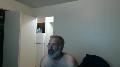 hairy man online show from 8, 11, 2025