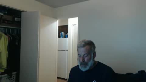 hairy man online show from 24, 2, 2026