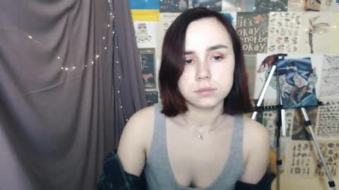 veryveryvery_shy online show from 11, 1, 2025