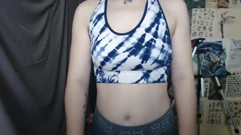 veryveryvery_shy online show from 17, 1, 2025