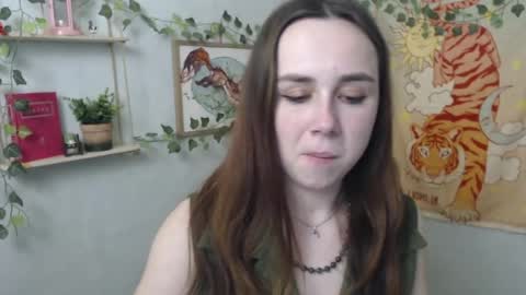 Snapshot of veryveryvery_shy chatting on 22, 4, 2026 veryveryvery_shy online show from 22, 4, 2026
