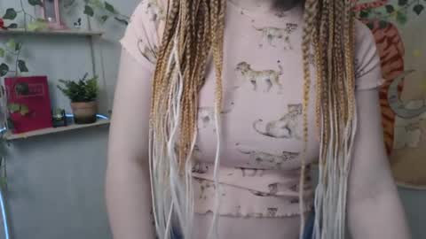 Snapshot of veryveryvery_shy chatting on 6, 5, 2026 veryveryvery_shy online show from 6, 5, 2026