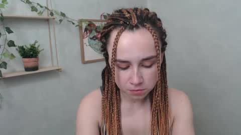 Snapshot of veryveryvery_shy chatting on 12, 5, 2026 veryveryvery_shy online show from 12, 5, 2026