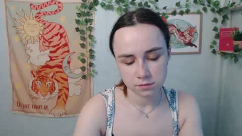 Snapshot of veryveryvery_shy chatting on 21, 5, 2026 veryveryvery_shy online show from 21, 5, 2026