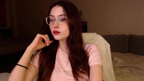 Iva  online show from 7, 3, 2026