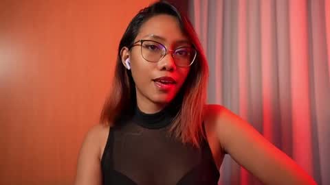Vexa Nyx online show from 28, 5, 2026