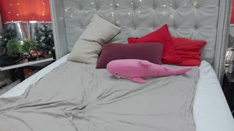 Via online show from 16, 1, 2025