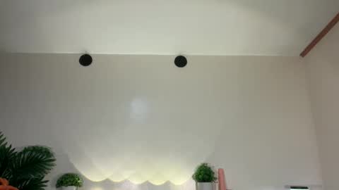 via_olala online show from 22, 10, 2025