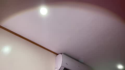 Snapshot of via_olala chatting on 7, 2, 2026 via_olala online show from 7, 2, 2026