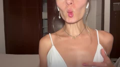 papichulo y mamichula online show from 18, 2, 2026