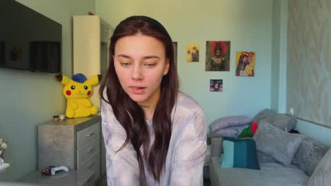 Snapshot of vibeshifter_ chatting on 15, 2, 2026 Eleonora online show from 15, 2, 2026